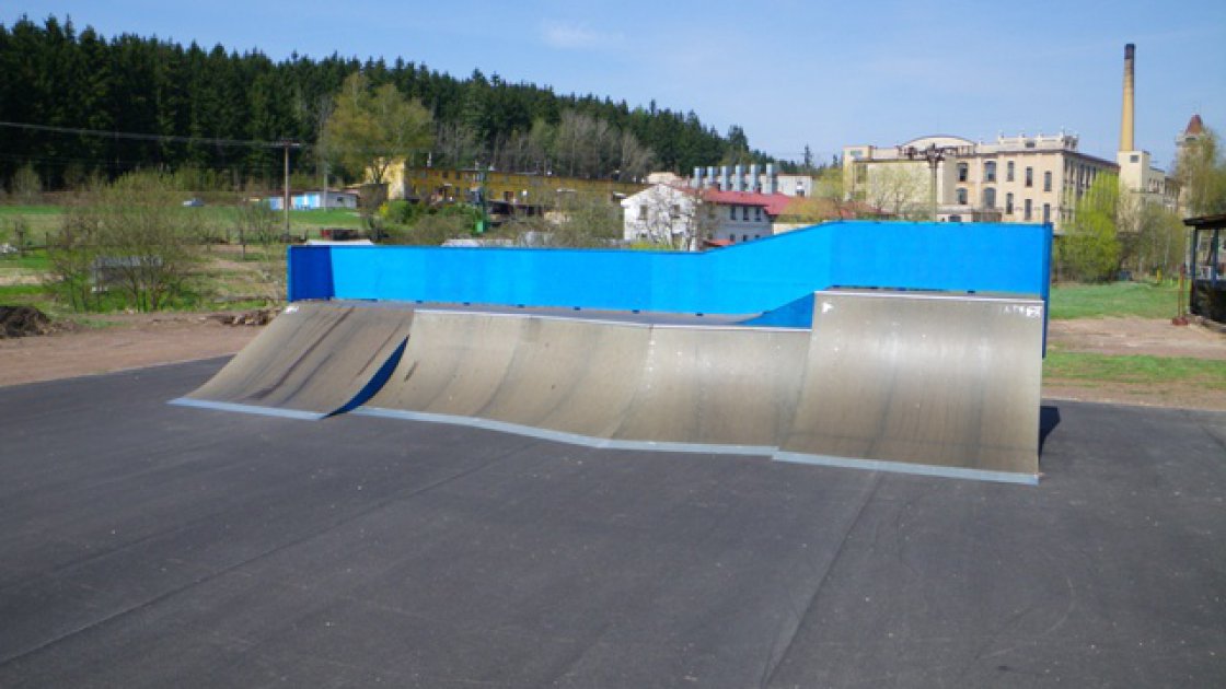 Skatepark Mostek